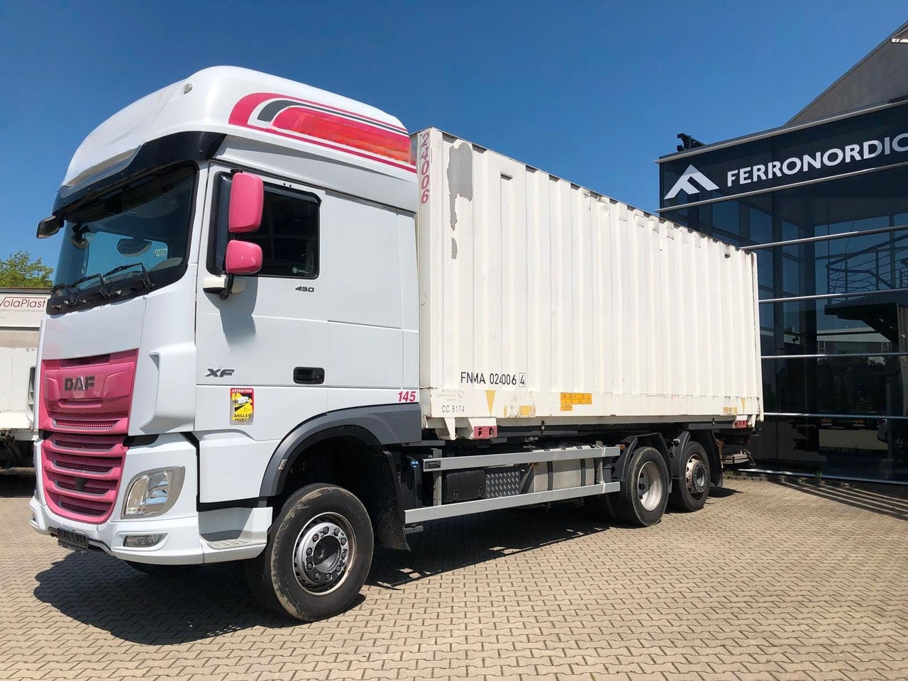 DAF XF450 SSC Lenk/Lift*LBW*AHK*Standklima - Camião furgão: foto 3 DAF XF450 SSC Lenk/Lift*LBW*AHK*Standklima - Camião furgão: foto 3