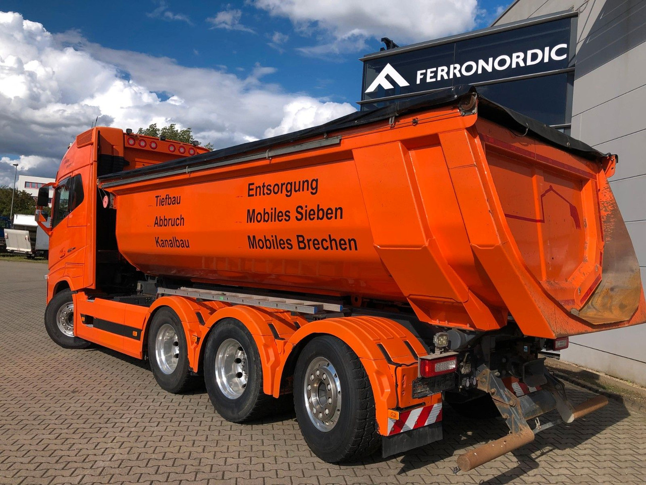Volvo FH460 8x4 Tridem*Lift+LenkAchse*ALU*AHK*VollLuft - Camião basculante: foto 5 Volvo FH460 8x4 Tridem*Lift+LenkAchse*ALU*AHK*VollLuft - Camião basculante: foto 5