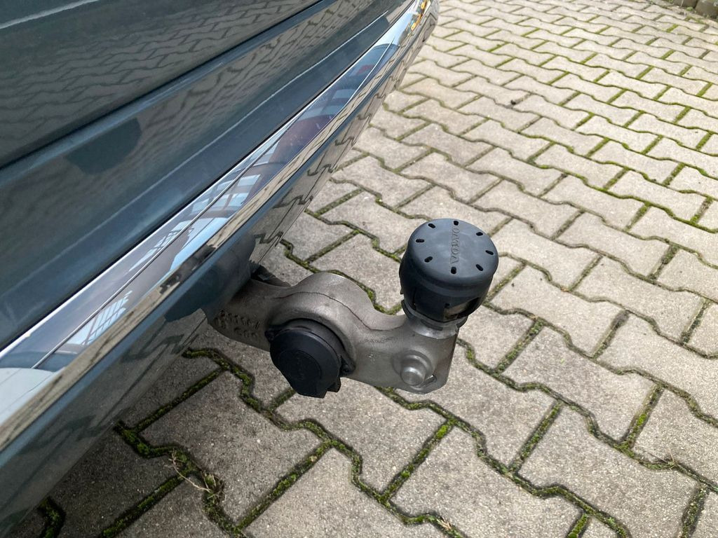 SUV Volvo XC 60 T6 Inscr. Rech. Plug-In Hybrid AWD Md.2022 Volvo XC 60 T6 Inscr. Rech. Plug-In Hybrid AWD Md.2022: foto 17 SUV Volvo XC 60 T6 Inscr. Rech. Plug-In Hybrid AWD Md.2022 Volvo XC 60 T6 Inscr. Rech. Plug-In Hybrid AWD Md.2022: foto 17