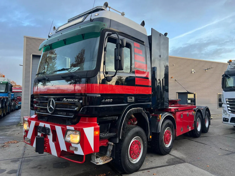 Mercedes-Benz Actros 4460 SLT 8x8 Actros 4460 8x8 SLT - Tractor: foto 1 Mercedes-Benz Actros 4460 SLT 8x8 Actros 4460 8x8 SLT - Tractor: foto 1
