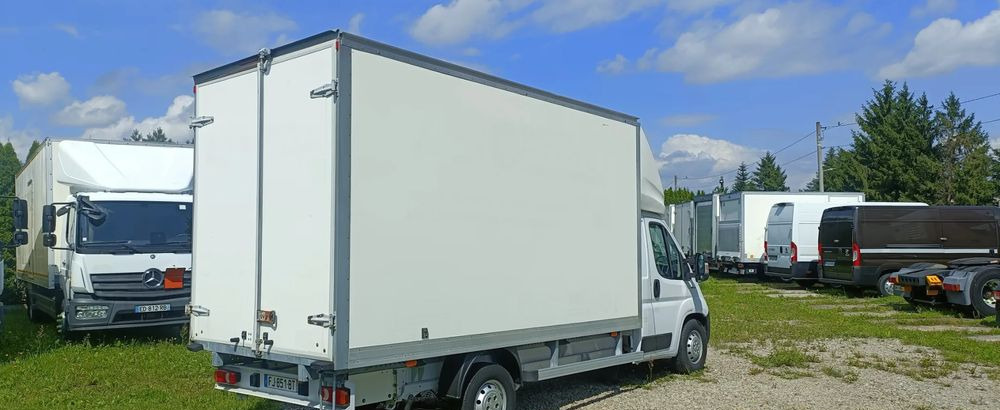 Fiat Ducato - Carrinha de contentor: foto 5 Fiat Ducato - Carrinha de contentor: foto 5