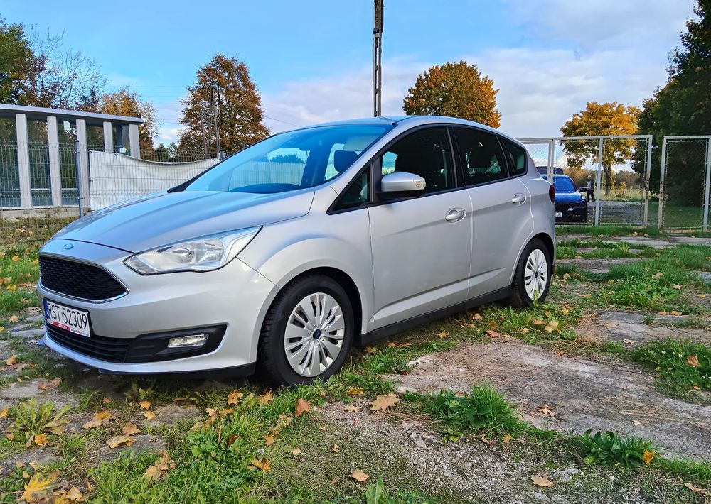 Ford C-MAX 1.5 TDCi Start-Stop-System Business Edition - Automóvel: foto 1 Ford C-MAX 1.5 TDCi Start-Stop-System Business Edition - Automóvel: foto 1