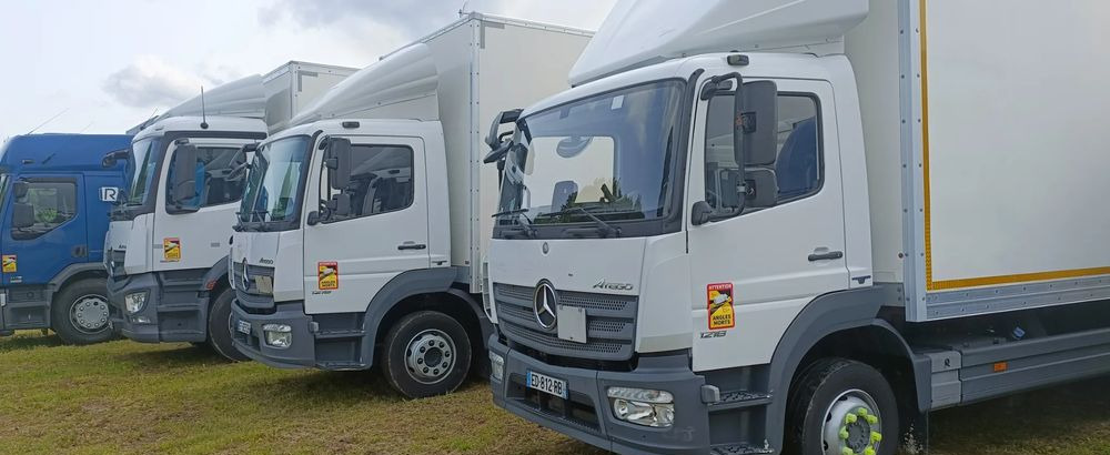 Mercedes-Benz Atego 1218 - Camião furgão: foto 1 Mercedes-Benz Atego 1218 - Camião furgão: foto 1
