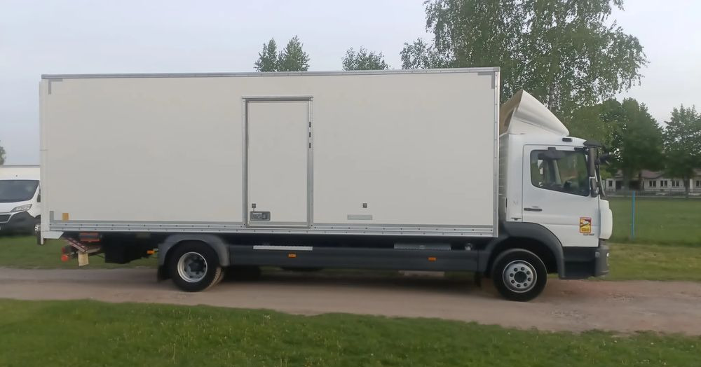 Mercedes-Benz Atego 1218 - Camião furgão: foto 5 Mercedes-Benz Atego 1218 - Camião furgão: foto 5