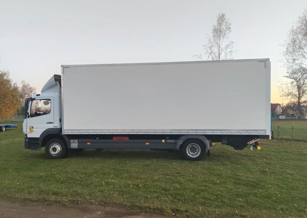 Camião furgão Mercedes-Benz Atego: foto 8
