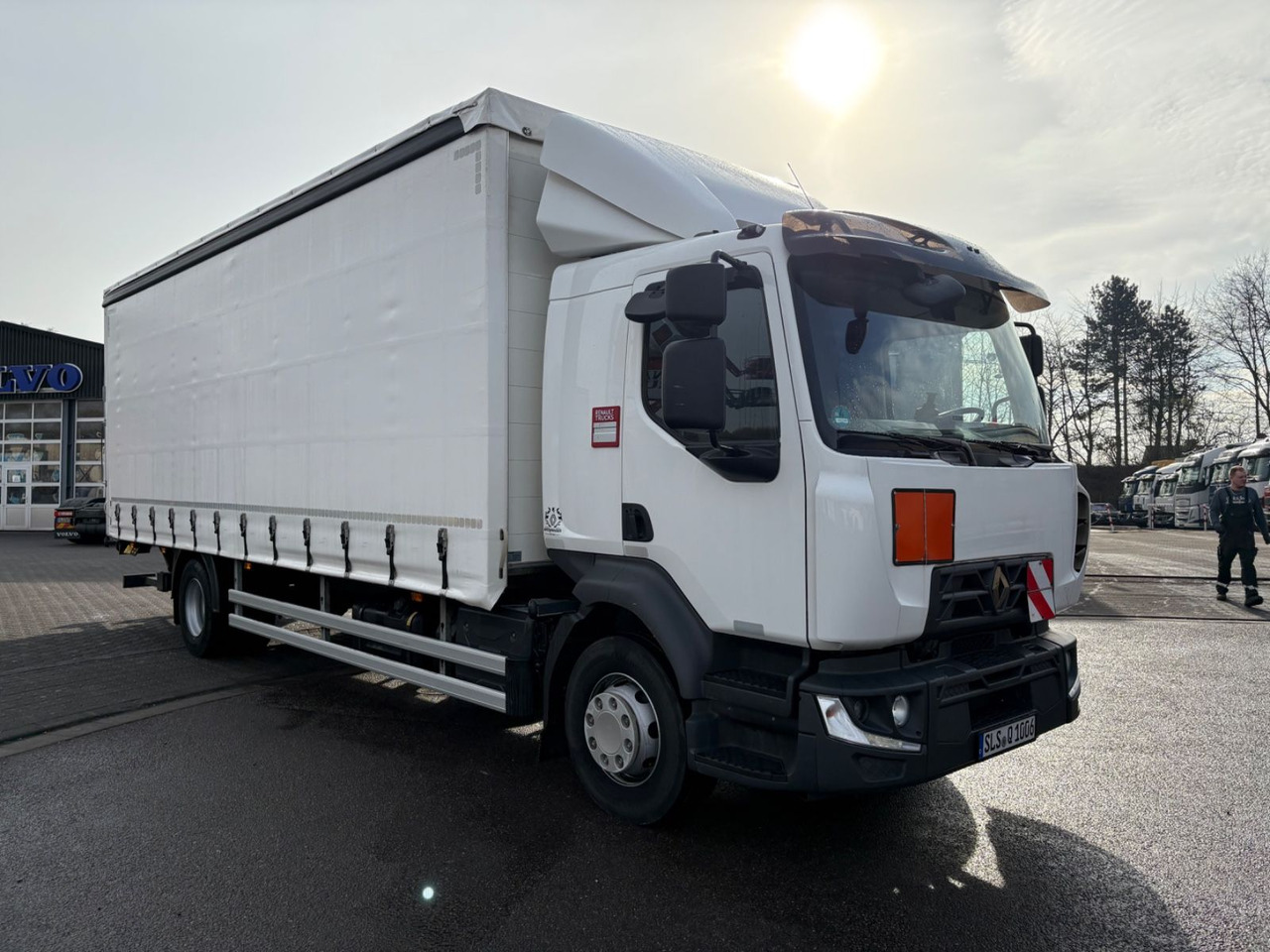 Renault D 16.280 Curtainsider - Camião de lona: foto 3 Renault D 16.280 Curtainsider - Camião de lona: foto 3