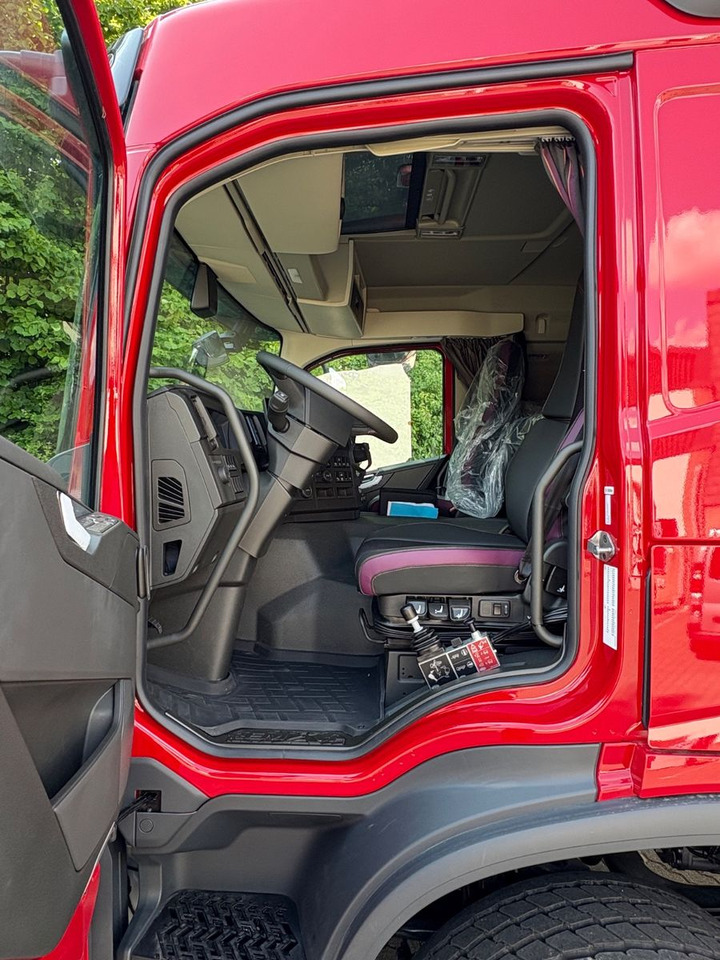 Camião basculante Volvo FMX 500 6x4  X-High Meiller Trigenius D316: foto 9