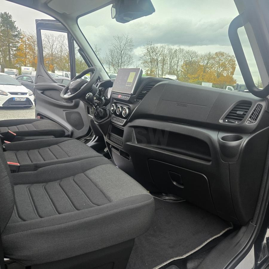 Iveco Daily 35C18 - Caminhão reboque: foto 5 Iveco Daily 35C18 - Caminhão reboque: foto 5