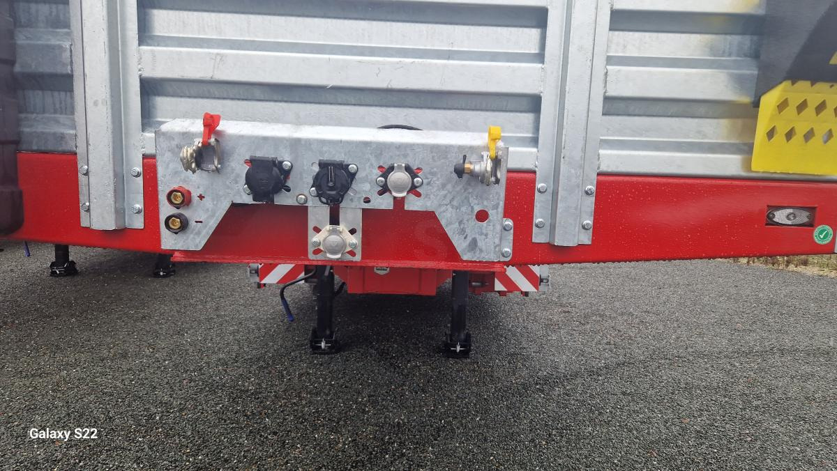 Alim trailer EXTENSIBLE ET TABLE ELEVATRICE 3 ESSIEUX - Semi-reboque baixa: foto 2 Alim trailer EXTENSIBLE ET TABLE ELEVATRICE 3 ESSIEUX - Semi-reboque baixa: foto 2