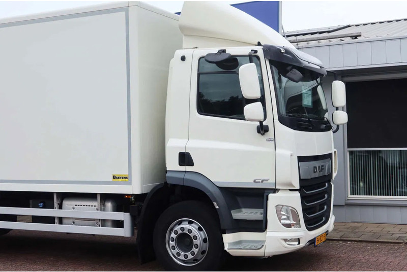 Camião furgão DAF CF 290 FA Bak+ klep Dhollandia 2000 kg: foto 13