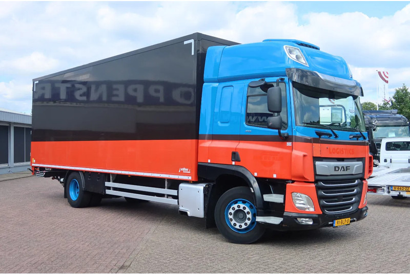 DAF CF 410 Bakwagen + DHollandia 2000kg Horsetruck Reacetruck Flowertruck - Camião furgão: foto 2 DAF CF 410 Bakwagen + DHollandia 2000kg Horsetruck Reacetruck Flowertruck - Camião furgão: foto 2