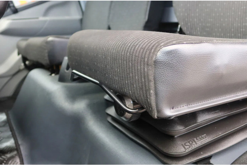 FUSO Canter Mistubishi Canter 7C18 - Camião furgão: foto 5 FUSO Canter Mistubishi Canter 7C18 - Camião furgão: foto 5