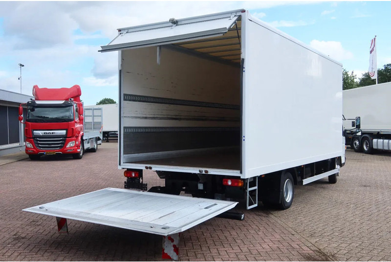 FUSO Canter Mistubishi Canter 7C18 - Camião furgão: foto 3 FUSO Canter Mistubishi Canter 7C18 - Camião furgão: foto 3