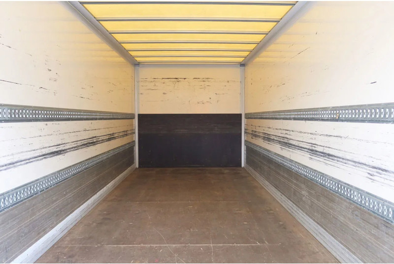 FUSO Canter Mistubishi Canter 7C18 - Camião furgão: foto 4 FUSO Canter Mistubishi Canter 7C18 - Camião furgão: foto 4