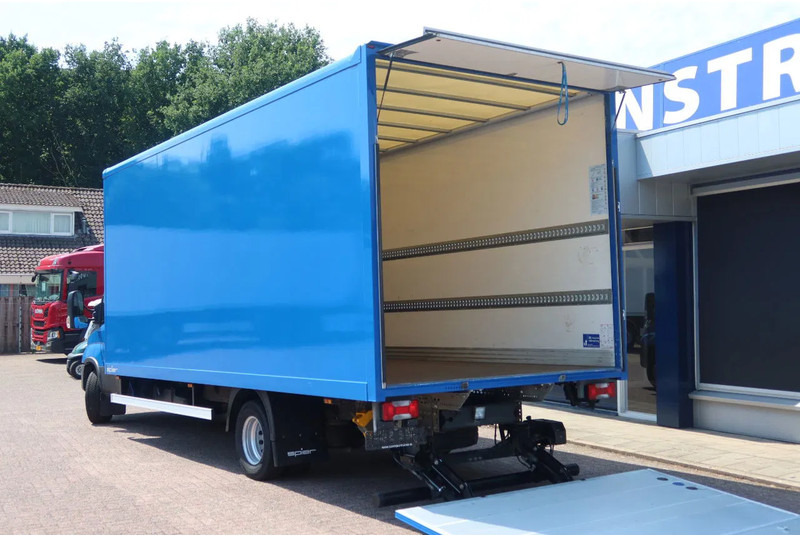 Iveco 72 C 18 Automaat + klep - Camião furgão: foto 3 Iveco 72 C 18 Automaat + klep - Camião furgão: foto 3