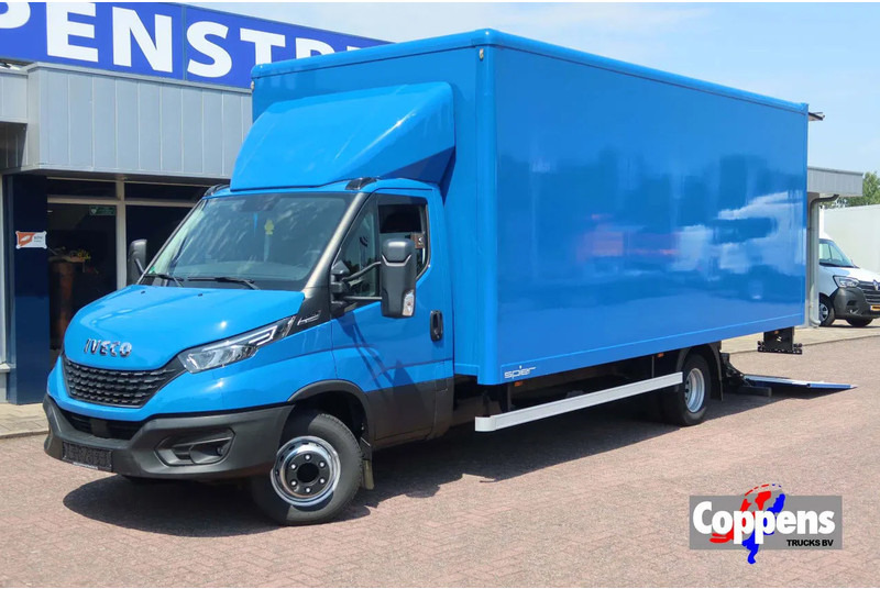 Iveco 72 C 18 Automaat + klep - Camião furgão: foto 1 Iveco 72 C 18 Automaat + klep - Camião furgão: foto 1