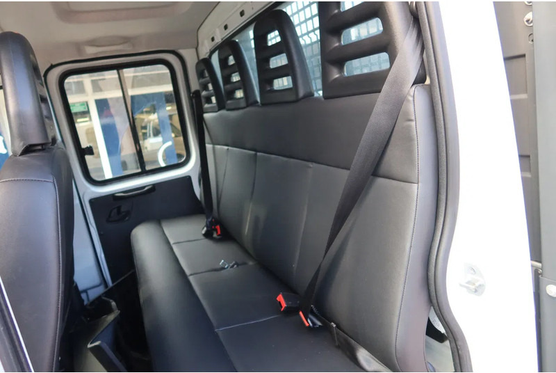 Iveco Daily 35C16 HI Matic Dubbele cabine open 7 persoons uitvoering. Dubbel lucht achter as. 3.0 L motor - Carrinha de caixa aberta, Carrinha cabine dupla: foto 5 Iveco Daily 35C16 HI Matic Dubbele cabine open 7 persoons uitvoering. Dubbel lucht achter as. 3.0 L motor - Carrinha de caixa aberta, Carrinha cabine dupla: foto 5