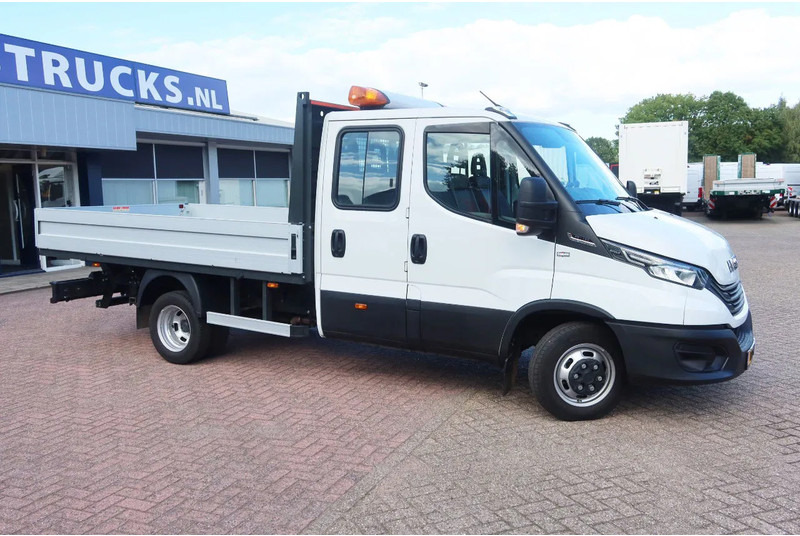 Iveco Daily 35C16 HI Matic Dubbele cabine open 7 persoons uitvoering. Dubbel lucht achter as. 3.0 L motor - Carrinha de caixa aberta, Carrinha cabine dupla: foto 2 Iveco Daily 35C16 HI Matic Dubbele cabine open 7 persoons uitvoering. Dubbel lucht achter as. 3.0 L motor - Carrinha de caixa aberta, Carrinha cabine dupla: foto 2