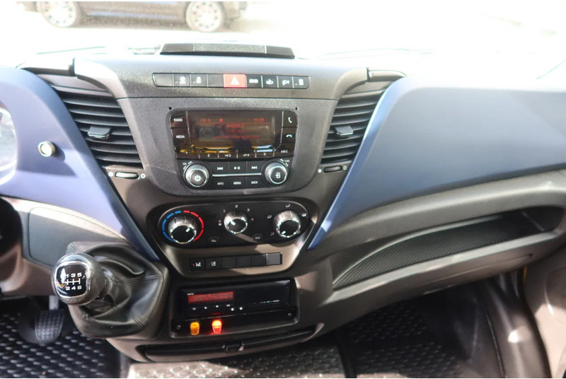 Iveco Daily 50C16 Recovery truck, bergingswagen, Afsleepwagen - Caminhão reboque: foto 5 Iveco Daily 50C16 Recovery truck, bergingswagen, Afsleepwagen - Caminhão reboque: foto 5