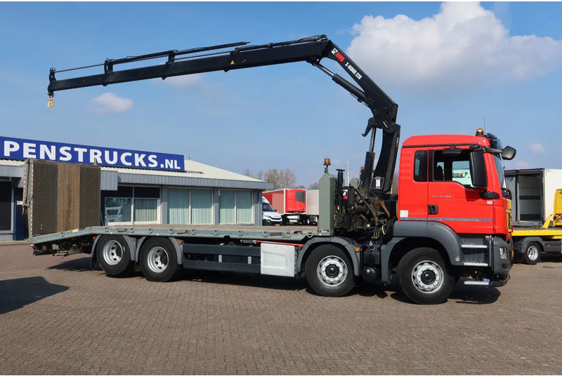 Camião transporte de veículos, Camião grua MAN TGS 35.360 8x2 Oprijwagen + HIAB 228 E 3 kraan. Radio grafisch + winch: foto 18
