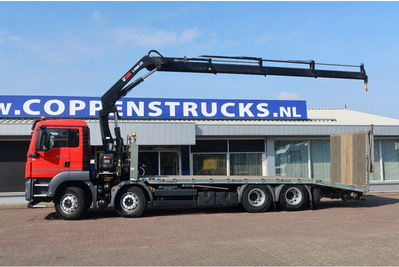Camião transporte de veículos, Camião grua MAN TGS 35.360 8x2 Oprijwagen + HIAB 228 E 3 kraan. Radio grafisch + winch: foto 15