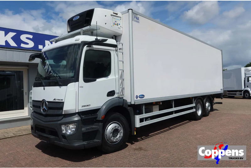 Mercedes-Benz Actros 2530 L Koel/Vries + Laadklep DHollandia 2500kg 5 STUK IN VOORRAAD! - Camião frigorífico: foto 1 Mercedes-Benz Actros 2530 L Koel/Vries + Laadklep DHollandia 2500kg 5 STUK IN VOORRAAD! - Camião frigorífico: foto 1