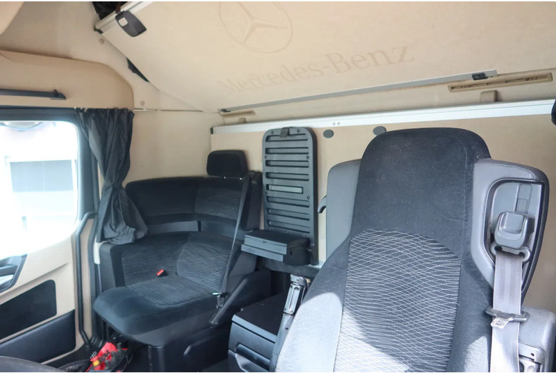 Mercedes-Benz Actros 2542 2542 L Openwagen+Kraan Palginer PK 3302 EH - Camião grua: foto 5 Mercedes-Benz Actros 2542 2542 L Openwagen+Kraan Palginer PK 3302 EH - Camião grua: foto 5