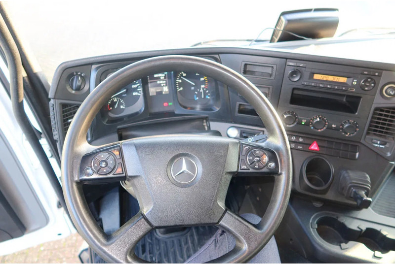 Mercedes-Benz Antos 2127 L Bak+Klep Dhollandia 2.000 kg, Geisoleerd dak - Camião furgão: foto 5 Mercedes-Benz Antos 2127 L Bak+Klep Dhollandia 2.000 kg, Geisoleerd dak - Camião furgão: foto 5