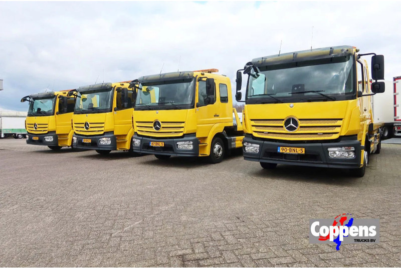 Mercedes-Benz Atego 1221 L Takel wagen 6 Persoons - Caminhão reboque: foto 1 Mercedes-Benz Atego 1221 L Takel wagen 6 Persoons - Caminhão reboque: foto 1