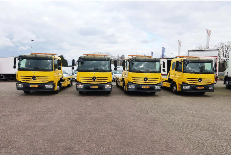 Mercedes-Benz Atego 1221 L Takel wagen 6 Persoons - Caminhão reboque: foto 3 Mercedes-Benz Atego 1221 L Takel wagen 6 Persoons - Caminhão reboque: foto 3