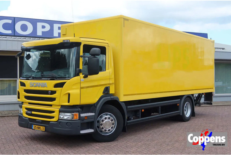 Scania P250 4x2 Bakwagen +Dhollandia klep 1500 kg E6 - Camião furgão: foto 1 Scania P250 4x2 Bakwagen +Dhollandia klep 1500 kg E6 - Camião furgão: foto 1