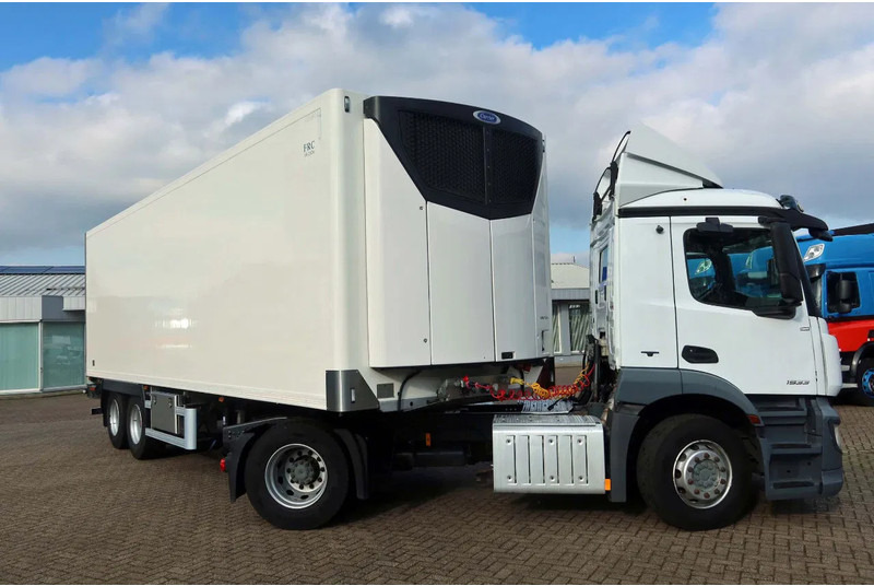 Sor IBERICA City trailer Koel/Vries+ klep 2500kg Bi-temp Carrier Vektor 19 MT - Semi-reboque frigorífico: foto 2 Sor IBERICA City trailer Koel/Vries+ klep 2500kg Bi-temp Carrier Vektor 19 MT - Semi-reboque frigorífico: foto 2
