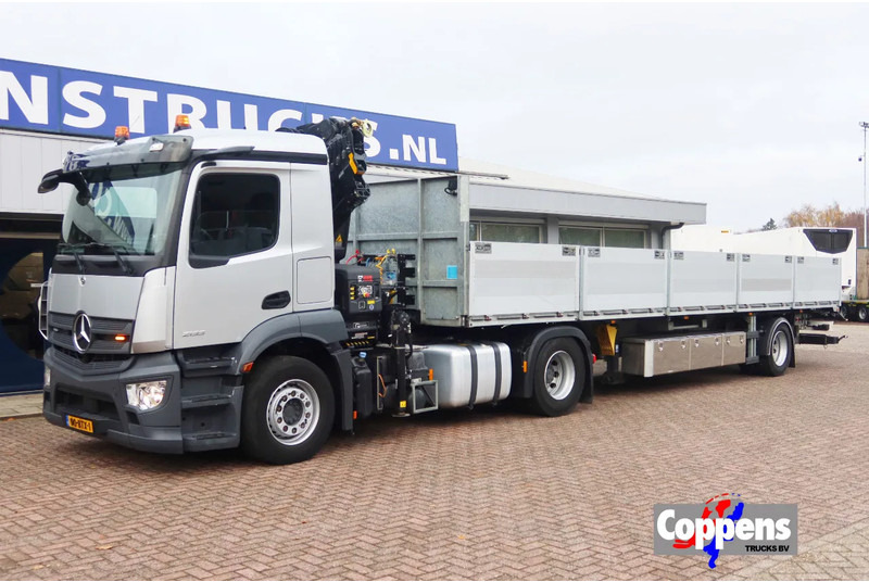 Mercedes-Benz Actros 2133 L Trekker + Hiab Kraan met City Trailer: OT-92-VD - Tractor: foto 1 Mercedes-Benz Actros 2133 L Trekker + Hiab Kraan met City Trailer: OT-92-VD - Tractor: foto 1