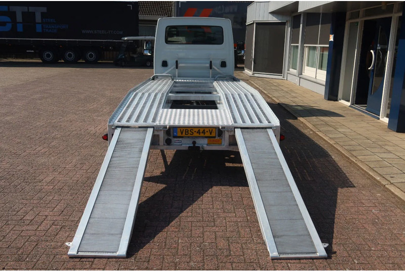 Iveco Daily 40 C 18 Luchtvering 3.0 L motor Tijhof Opbouw. Automaat - Veículo comercial: foto 4 Iveco Daily 40 C 18 Luchtvering 3.0 L motor Tijhof Opbouw. Automaat - Veículo comercial: foto 4