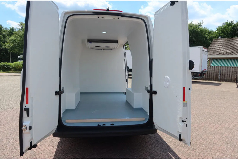 Volkswagen Crafter Koel/Vries/Verwarmen , Carrier Xarios 350 met nachtaansluiting BPM vrij - Carrinha frigorífica: foto 4 Volkswagen Crafter Koel/Vries/Verwarmen , Carrier Xarios 350 met nachtaansluiting BPM vrij - Carrinha frigorífica: foto 4