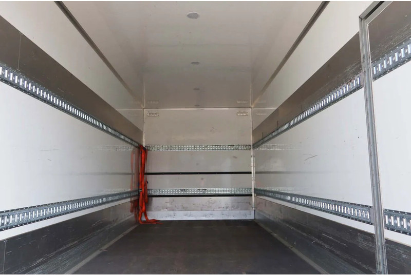 Volvo FL 250 FL 250 Bakwagen + Klep 2.000 kg Euro 6 - Camião furgão: foto 4 Volvo FL 250 FL 250 Bakwagen + Klep 2.000 kg Euro 6 - Camião furgão: foto 4