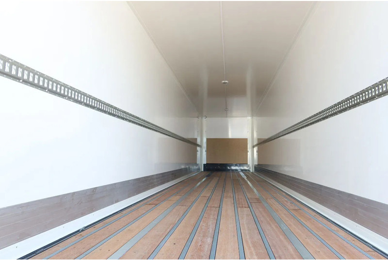 Wielton 3 Asser. Gesloten met Dhollandia klep 2500 kg Lift as - Semi-reboque furgão: foto 4 Wielton 3 Asser. Gesloten met Dhollandia klep 2500 kg Lift as - Semi-reboque furgão: foto 4