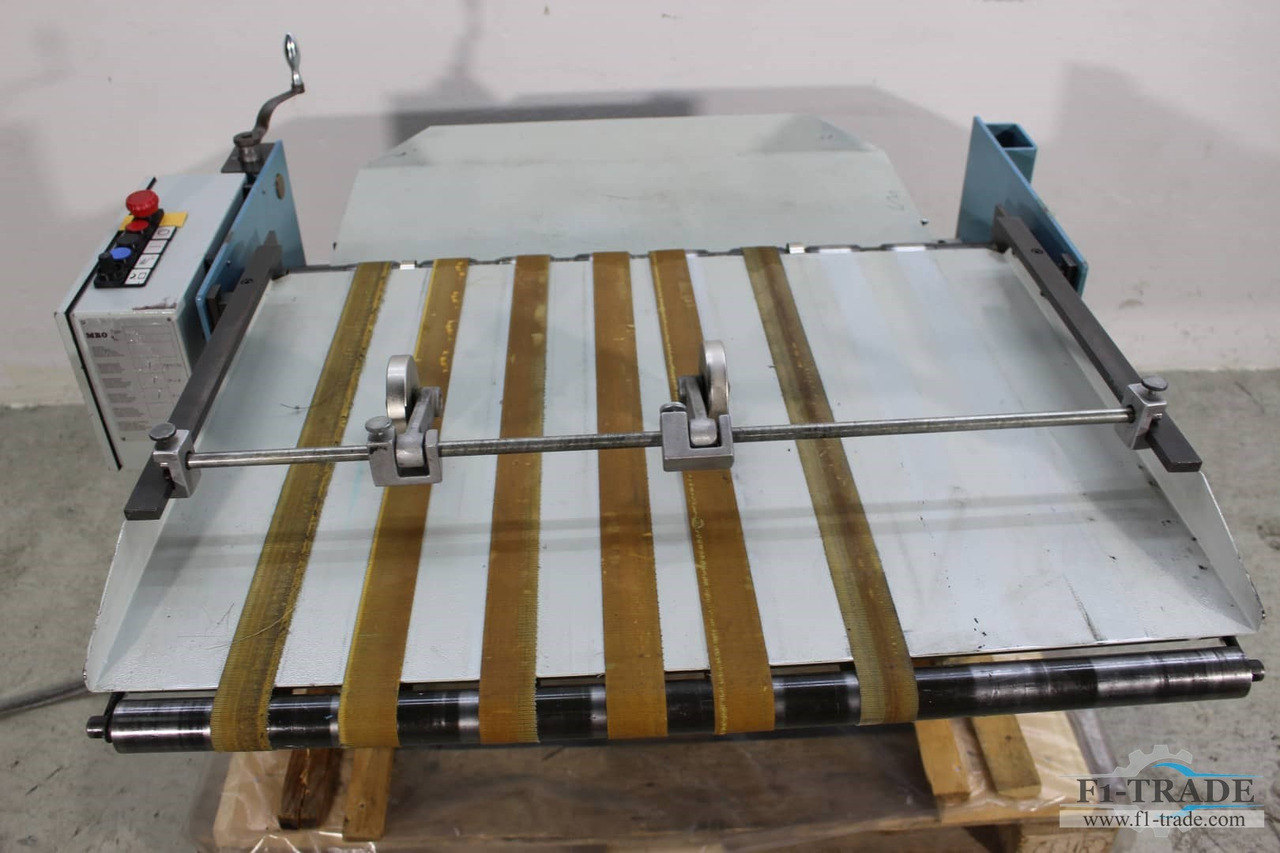 MBO A76 - Máquina de dobrar papel: foto 5 MBO A76 - Máquina de dobrar papel: foto 5
