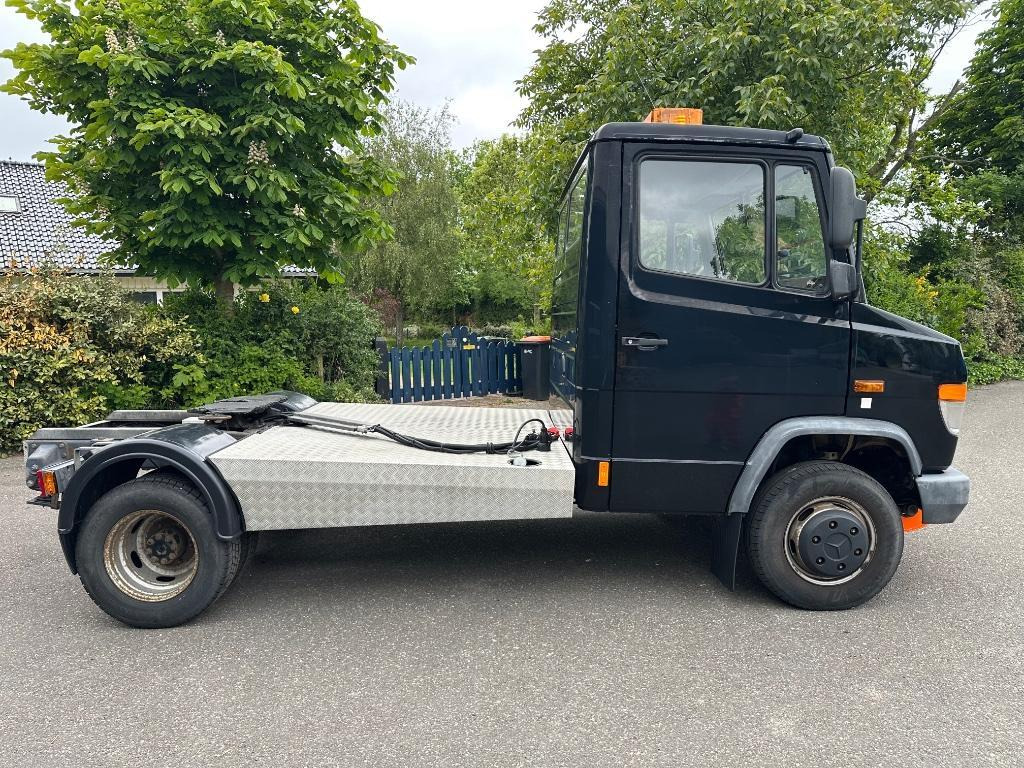 Mercedes Vario 614 814 618 818 BE trekker combi combinatie - Camião tractor BE: foto 2 Mercedes Vario 614 814 618 818 BE trekker combi combinatie - Camião tractor BE: foto 2