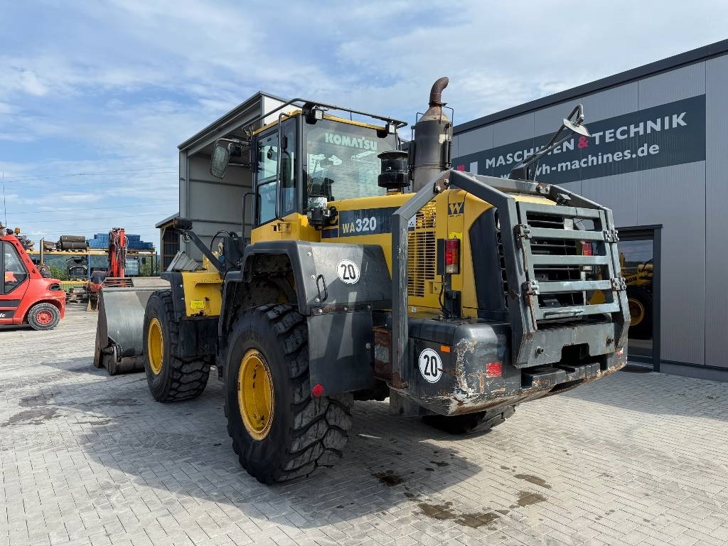 Komatsu WA 320-6 - Pá carregadora de rodas: foto 3 Komatsu WA 320-6 - Pá carregadora de rodas: foto 3
