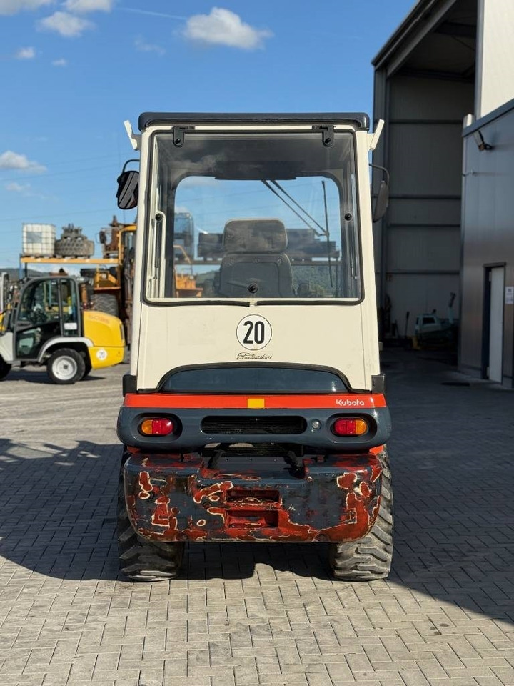 Kubota R 420 - Pá carregadora de rodas: foto 4 Kubota R 420 - Pá carregadora de rodas: foto 4