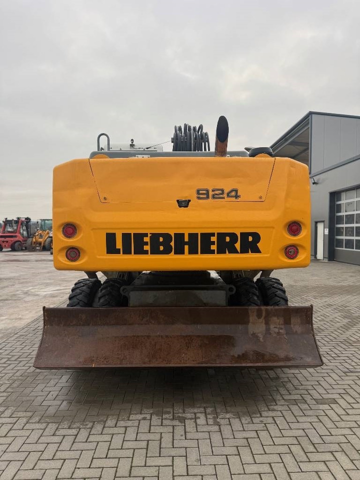 Liebherr A 924 - Escavadeira de rodas: foto 4 Liebherr A 924 - Escavadeira de rodas: foto 4