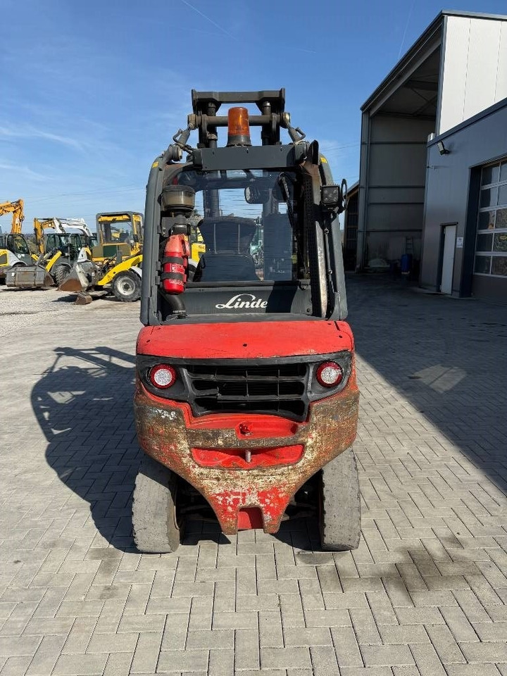 Linde H 30 D - Empilhadeira a diesel: foto 4 Linde H 30 D - Empilhadeira a diesel: foto 4