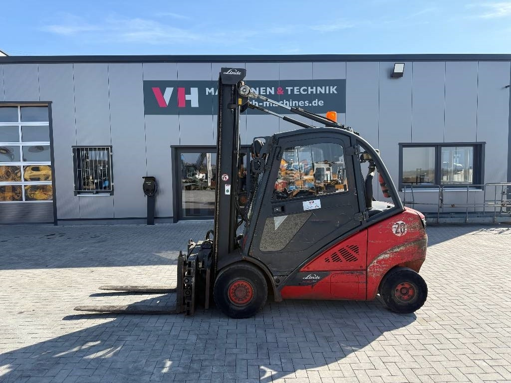 Linde H 30 D - Empilhadeira a diesel: foto 1 Linde H 30 D - Empilhadeira a diesel: foto 1