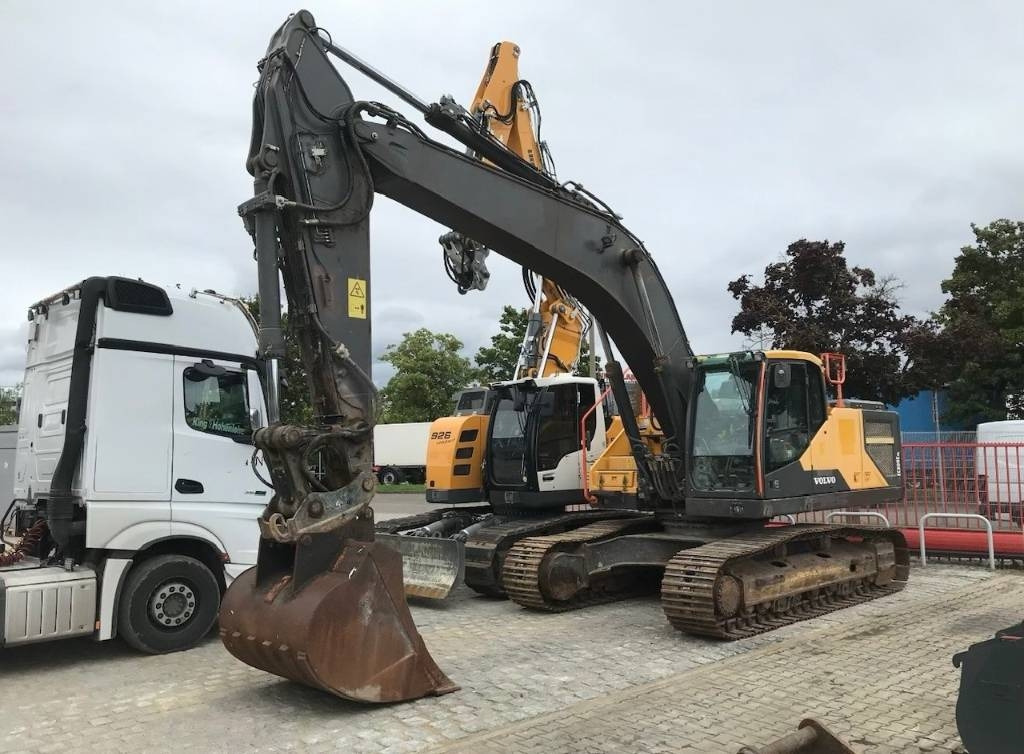 Volvo EC 300 E  - Escavadora de rastos: foto 1 Volvo EC 300 E  - Escavadora de rastos: foto 1
