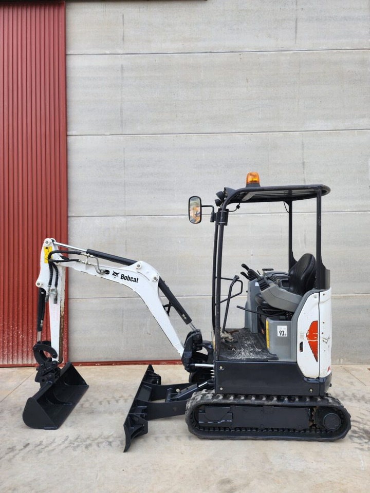 BOBCAT E17Z - Mini escavadeira: foto 1 BOBCAT E17Z - Mini escavadeira: foto 1
