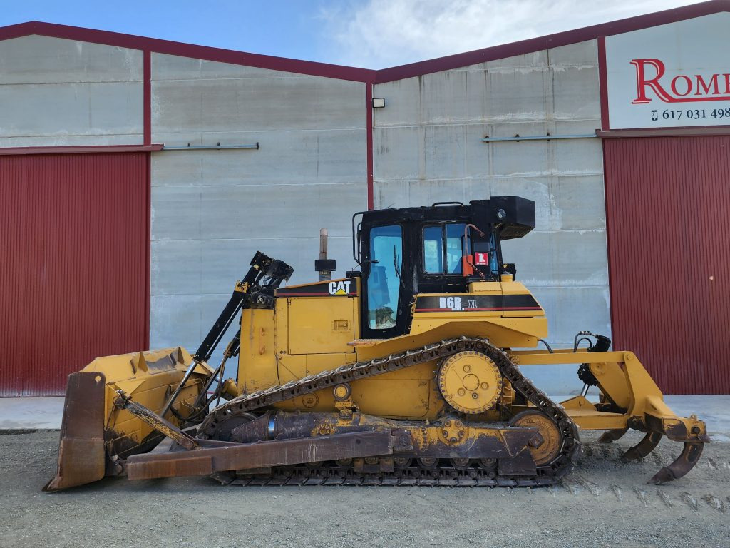 CAT D6R SERIE II - Buldôzer: foto 1 CAT D6R SERIE II - Buldôzer: foto 1