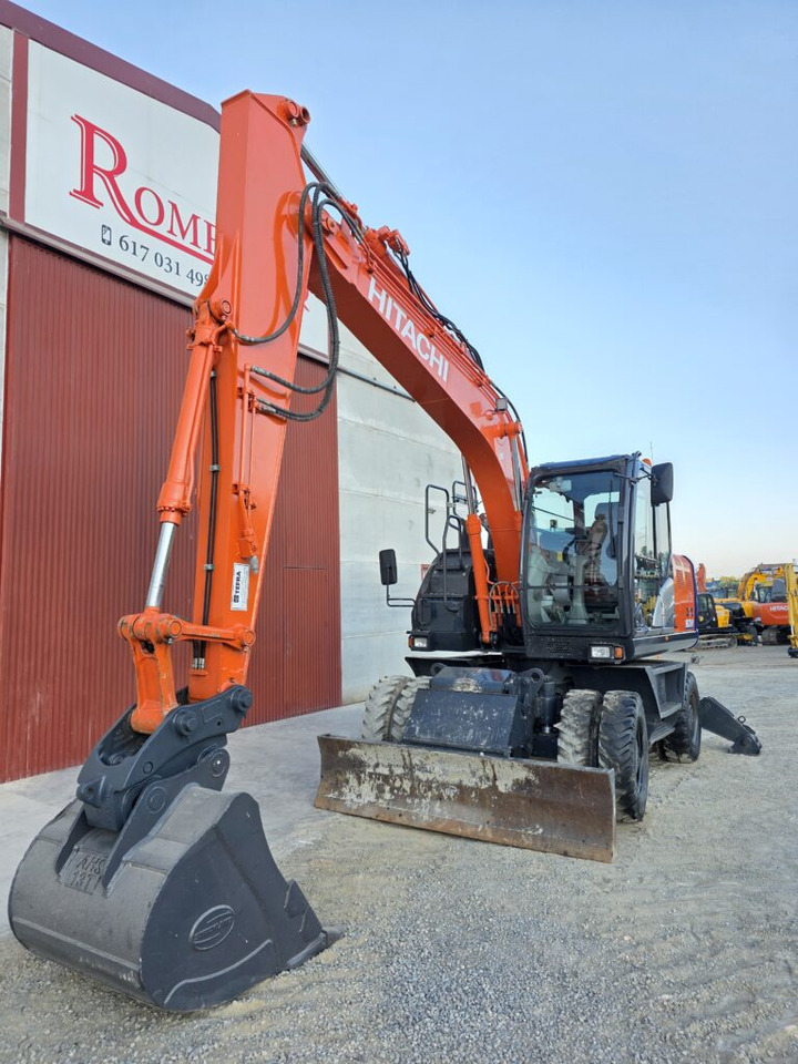 HITACHI ZX140W-6 - Escavadeira de rodas: foto 2 HITACHI ZX140W-6 - Escavadeira de rodas: foto 2
