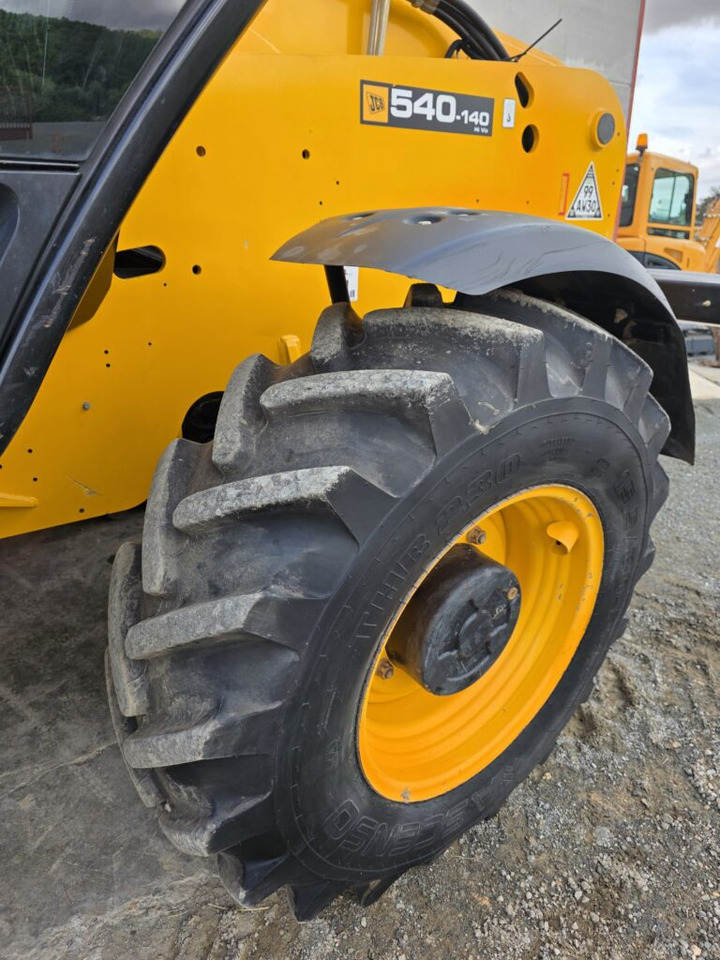 JCB 540-140 HI VIZ - Empilhador telescópico: foto 5 JCB 540-140 HI VIZ - Empilhador telescópico: foto 5