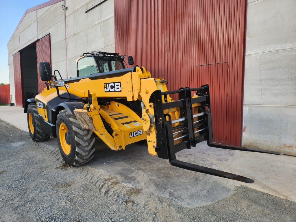 JCB 540-140 HI VIZ - Empilhador telescópico: foto 3 JCB 540-140 HI VIZ - Empilhador telescópico: foto 3